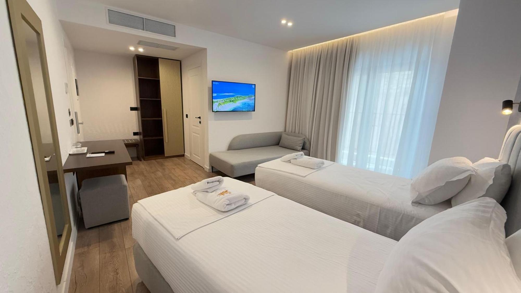 The Queen'S Lion Premium Hotel Saranda Zewnętrze zdjęcie