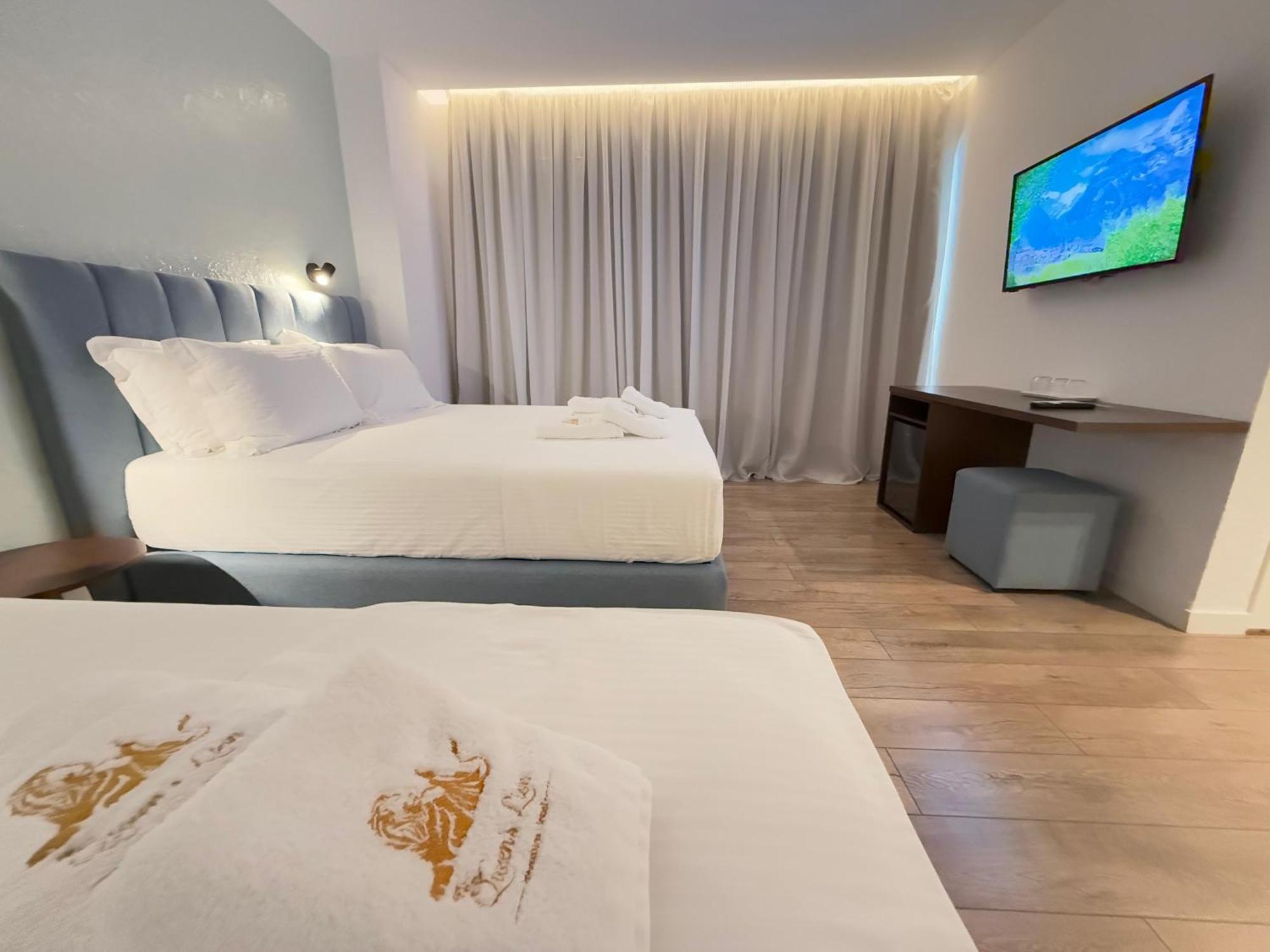 The Queen'S Lion Premium Hotel Saranda Zewnętrze zdjęcie