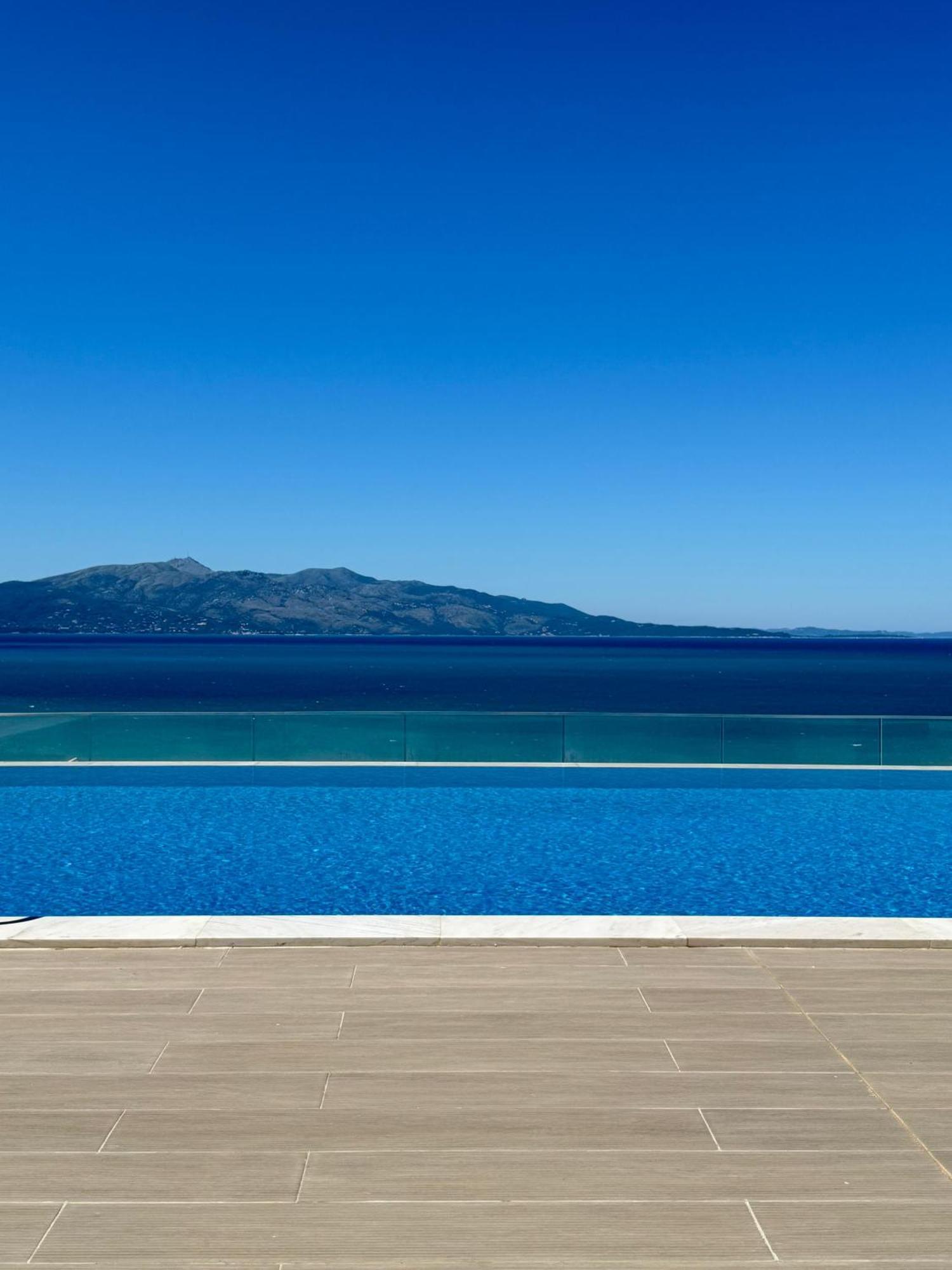 The Queen'S Lion Premium Hotel Saranda Zewnętrze zdjęcie